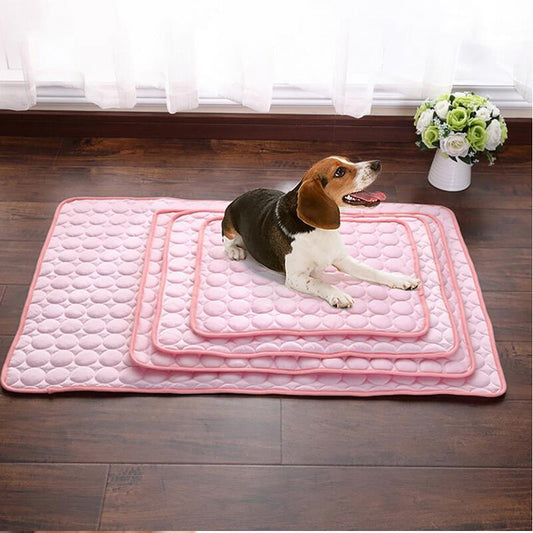 Pet cooling pad by Pupets